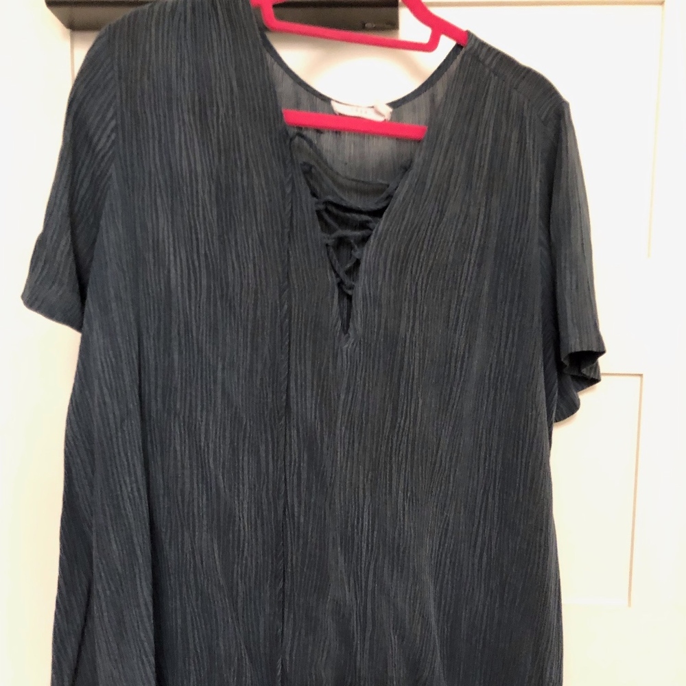 Blue/Gray Short Sleeve Shirt